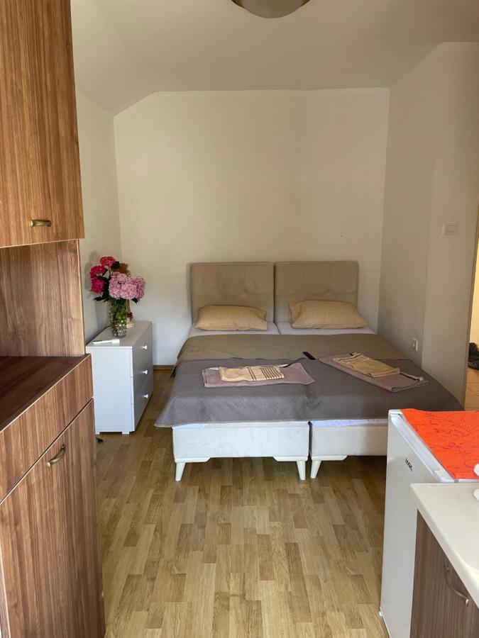 בודווה Apartman Grujicic 1 מראה חיצוני תמונה